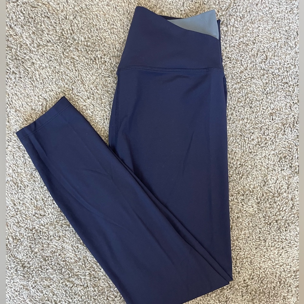Womens M Dark Blue Workout Leggings